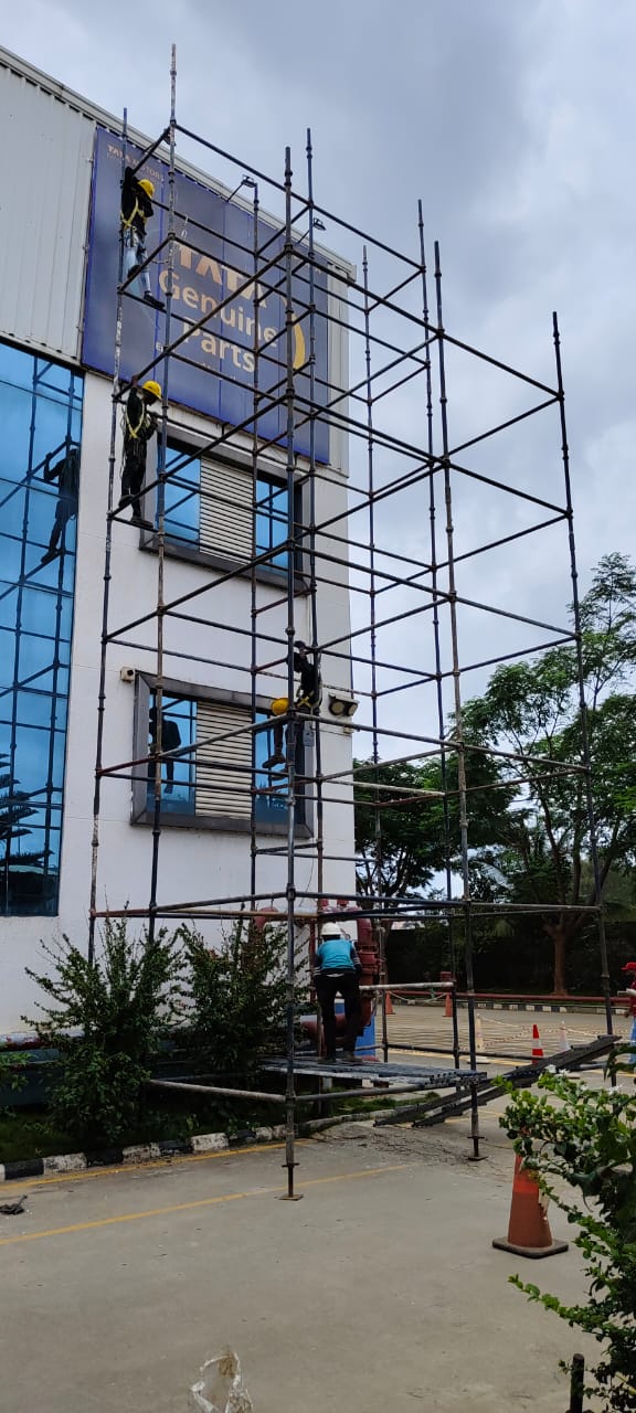 Mobile scaffolding on a building site